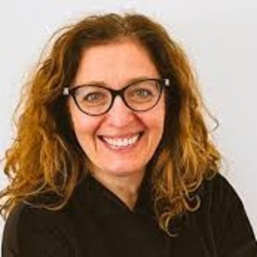 Angela Stefanachi